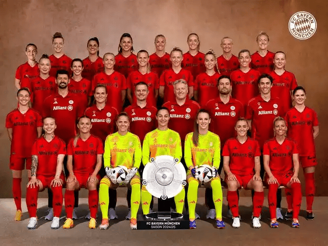 德甲焦点战：科隆VS拜仁慕尼黑，红牛难挡德甲霸主